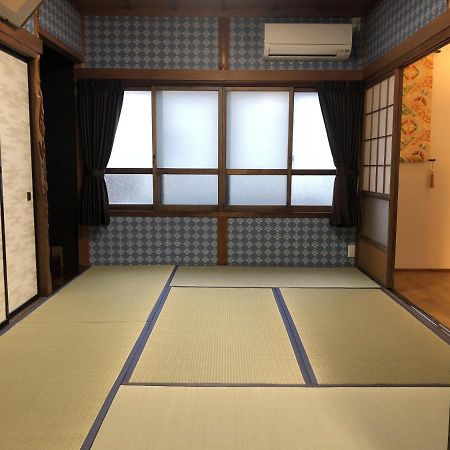Вилла Taisho Aburaya Такаяма Экстерьер фото